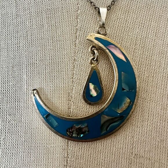 Boho Abalone Crescent Moon Necklace – Vintage Inlay Drop Pendant - Picture 1 of 8